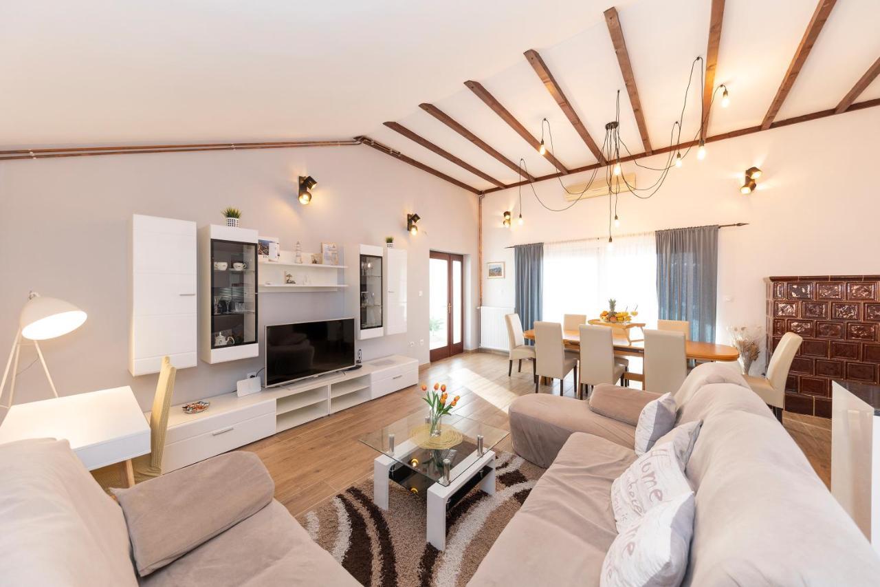 Apartman Lana Biograd na Moru Kültér fotó